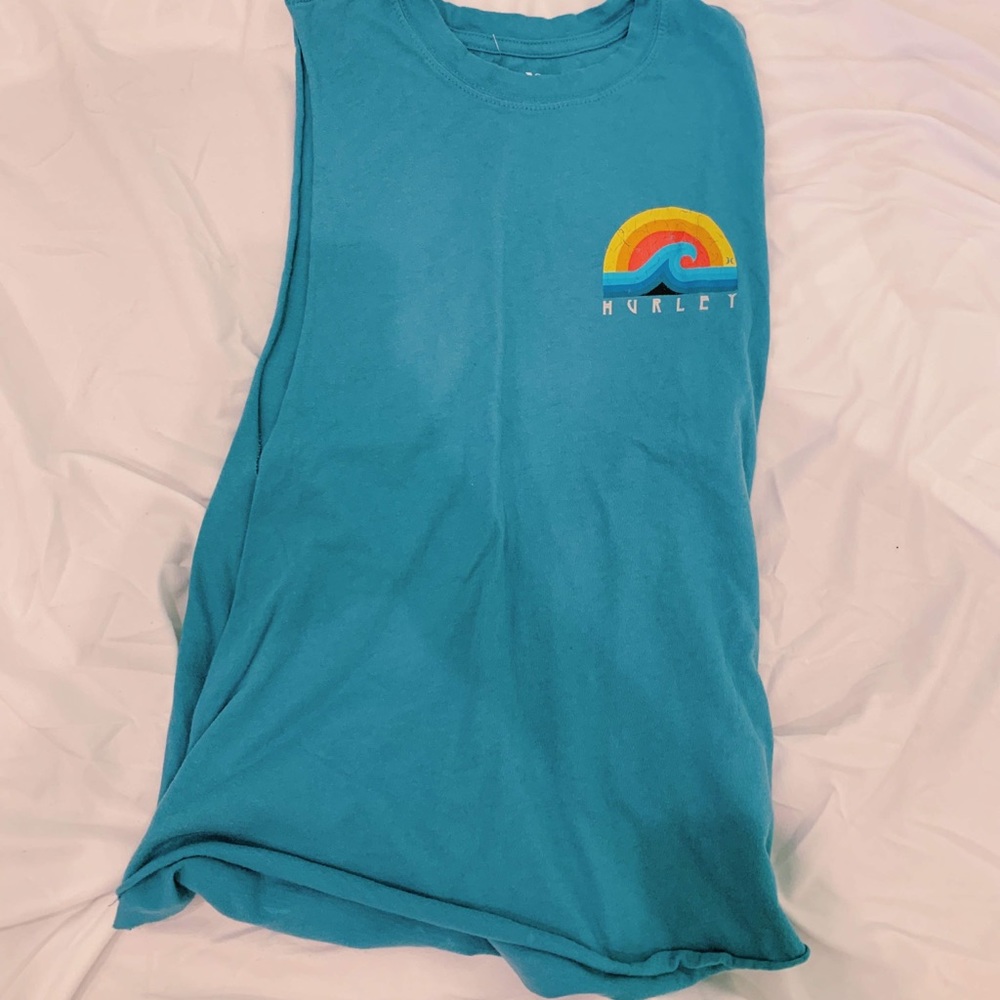 hurley short sleeve.